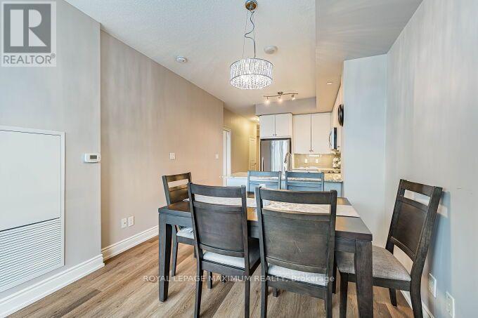 219B- 9600 Yonge Street, Richmond Hill, ON photo 32
