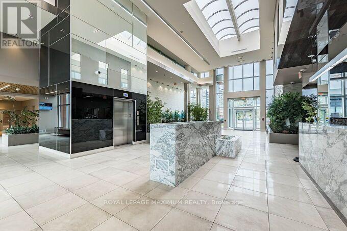 219B- 9600 Yonge Street, Richmond Hill, ON photo 6