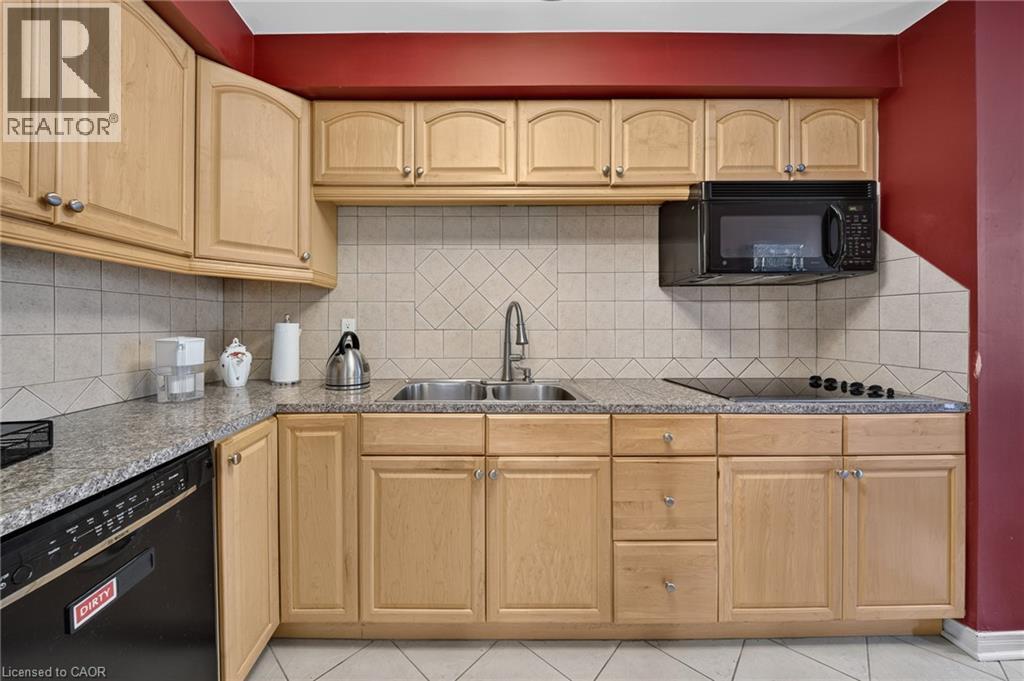 76 GOLDEN ORCHARD Drive - 10