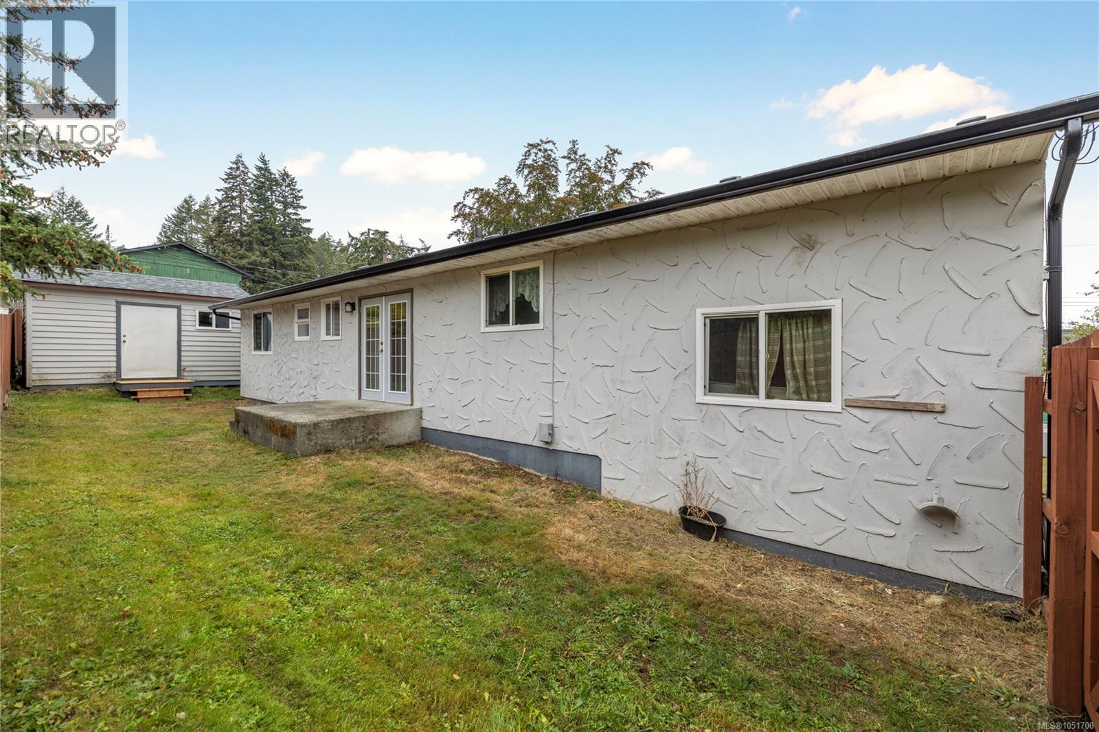 555 Weber St - 31