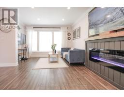 Family room - 3302 Cardross Road, Mississauga, ON L4X2N2 Photo 10
