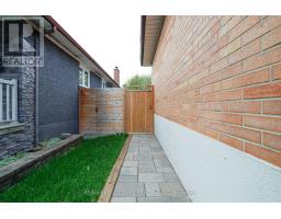 3302 Cardross Road, Mississauga, ON L4X2N2 Photo 39