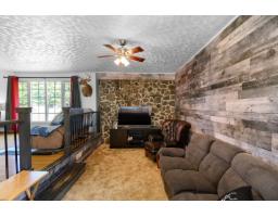 898 Rue Covey, Bryson, QC J0X1H0 Photo 13