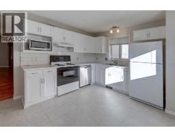 28 Woodside Circle Nw, Airdrie, AB T4B2H8 Photo 12