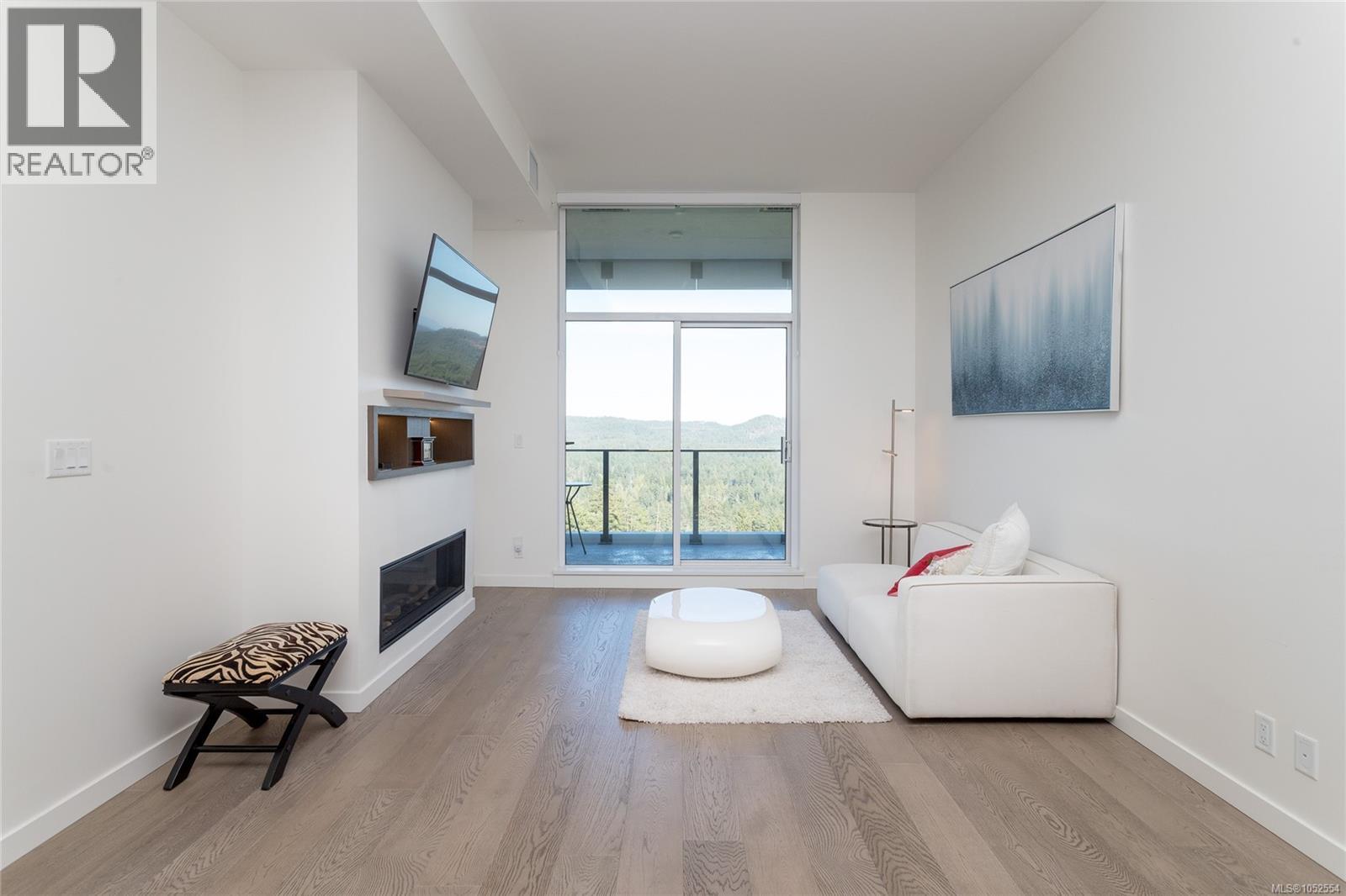 1504 2000 Hannington Road, Langford