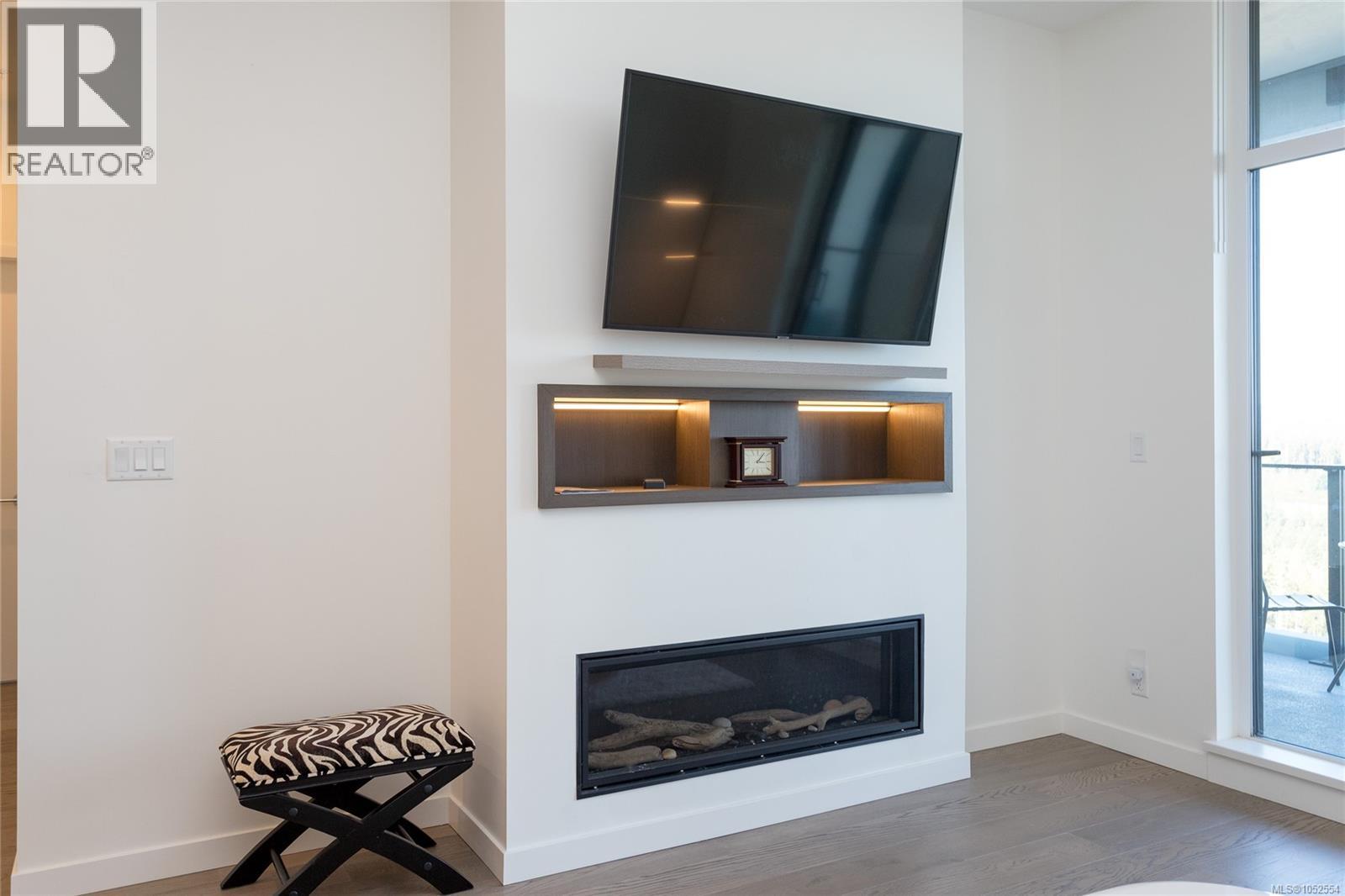 1504 2000 Hannington Road, Langford