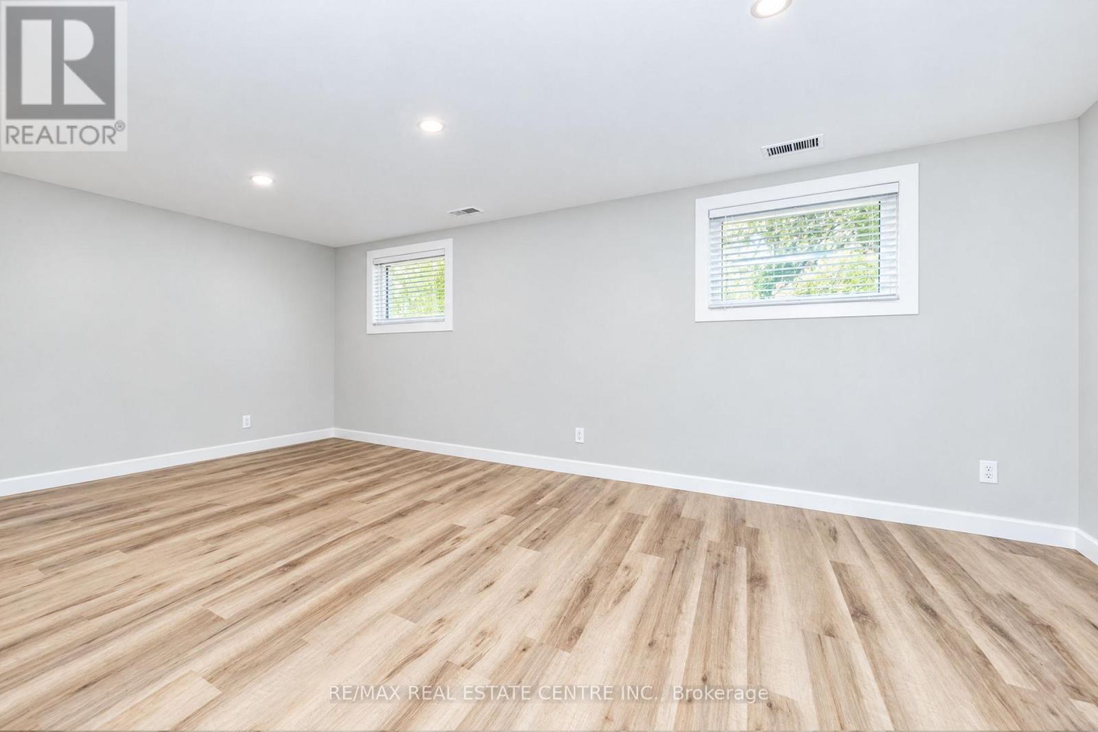 30 COWAN Avenue, London South, ON photo 36