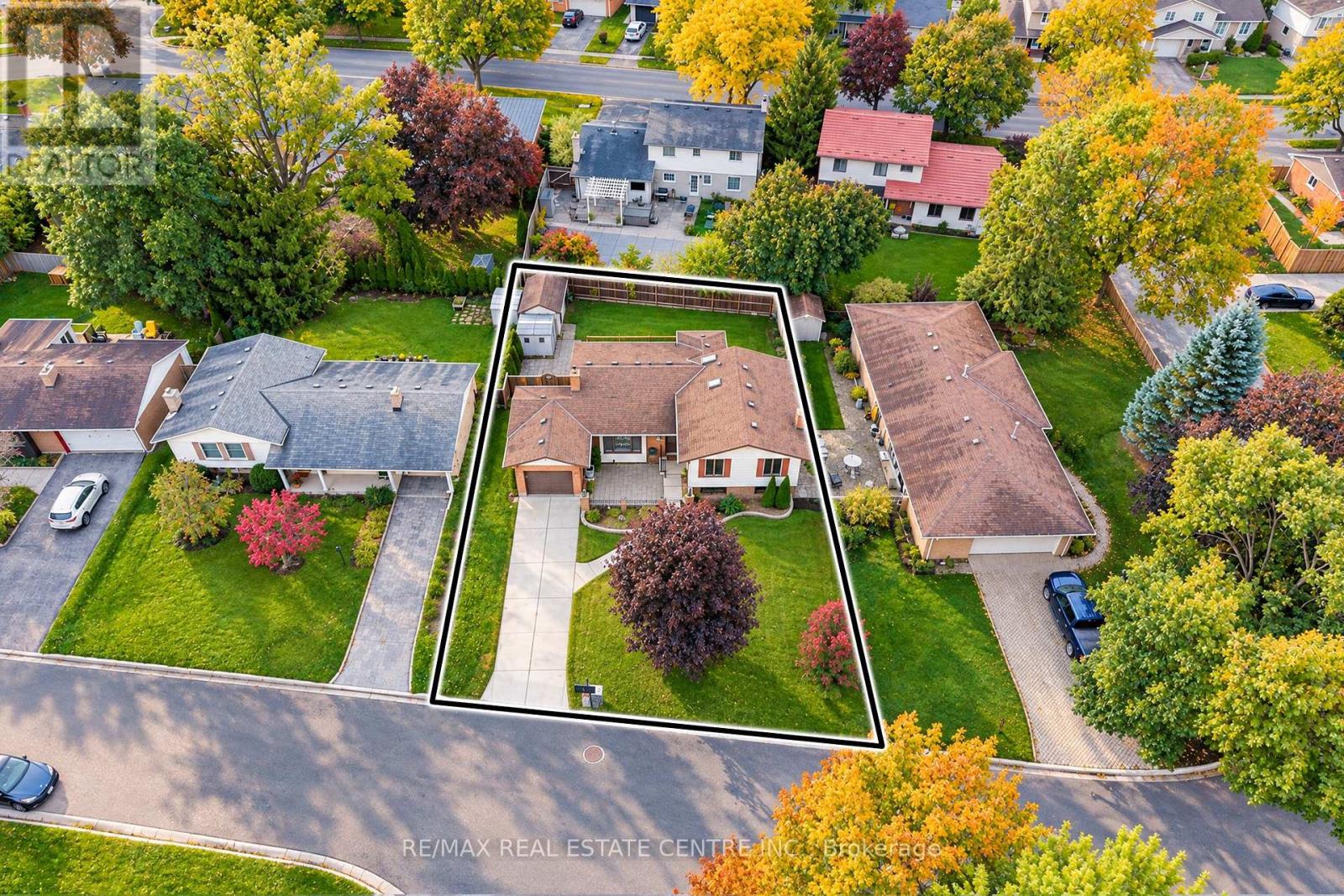 30 COWAN Avenue, London South, ON photo 7