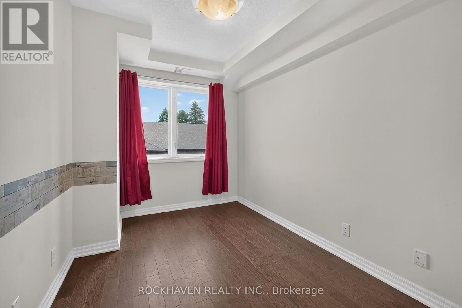 207- 170 Rockhaven Lane, Hamilton, ON photo 8