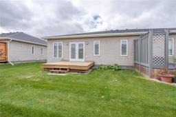 32 Berkeley Bend, Steinbach, MB R5G2K4 Photo 22