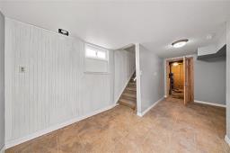 98 Whitehall Boulevard, Winnipeg, MB R2C0Y5 Photo 16