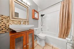 98 Whitehall Boulevard, Winnipeg, MB R2C0Y5 Photo 9