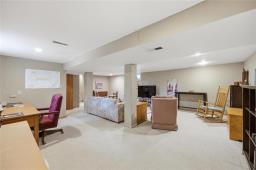 90 Turnbull Drive, Winnipeg, MB R3V1X2 Photo 24
