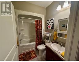 Unit 106 - 6 Curtis Lane thumbnail 15