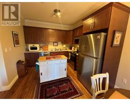 Unit 106 - 6 Curtis Lane thumbnail 5