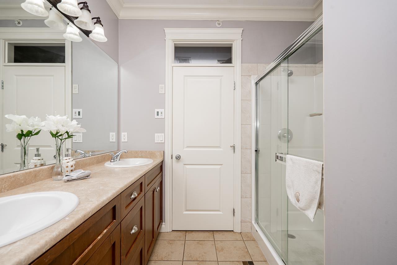 408 32729 GARIBALDI DRIVE, Abbotsford - Image 1