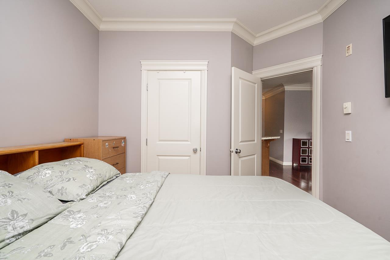 408 32729 GARIBALDI DRIVE, Abbotsford - Image 1