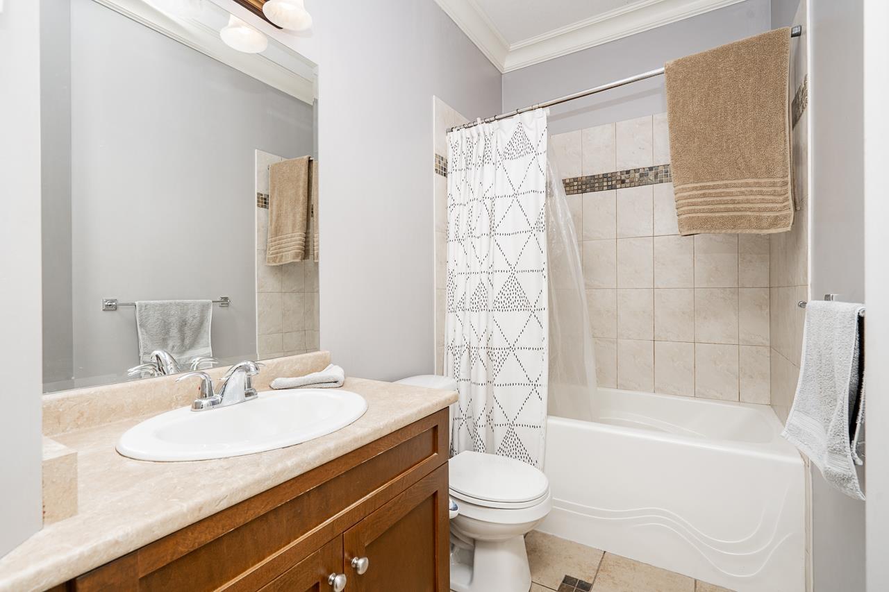 408 32729 GARIBALDI DRIVE, Abbotsford - Image 1