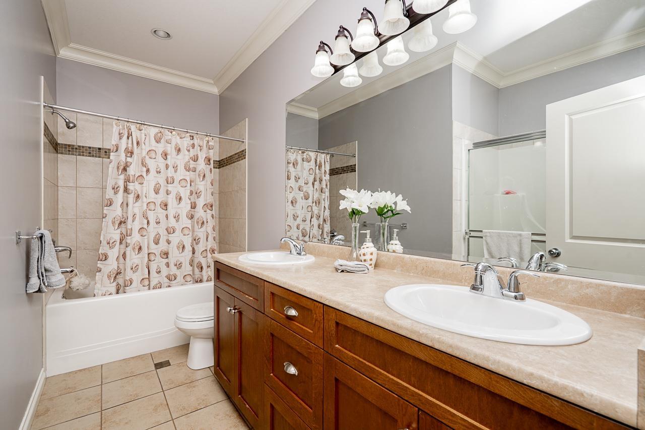 408 32729 GARIBALDI DRIVE, Abbotsford - Image 1