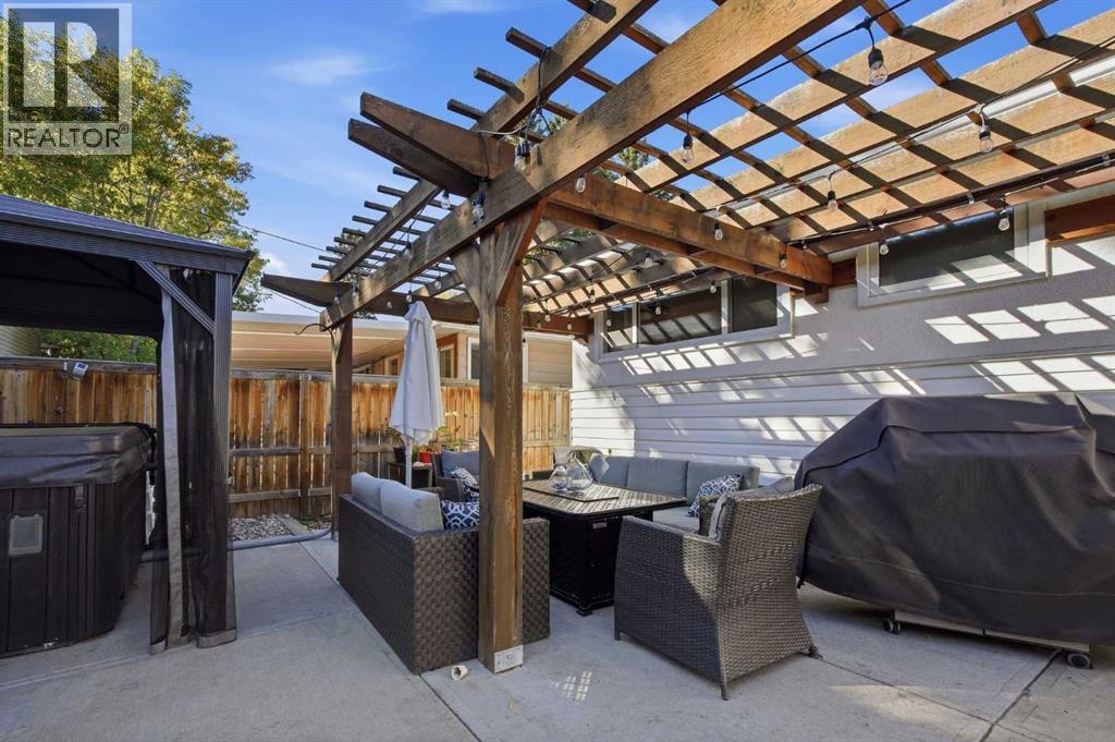 4011 25 Avenue SW photo 31
