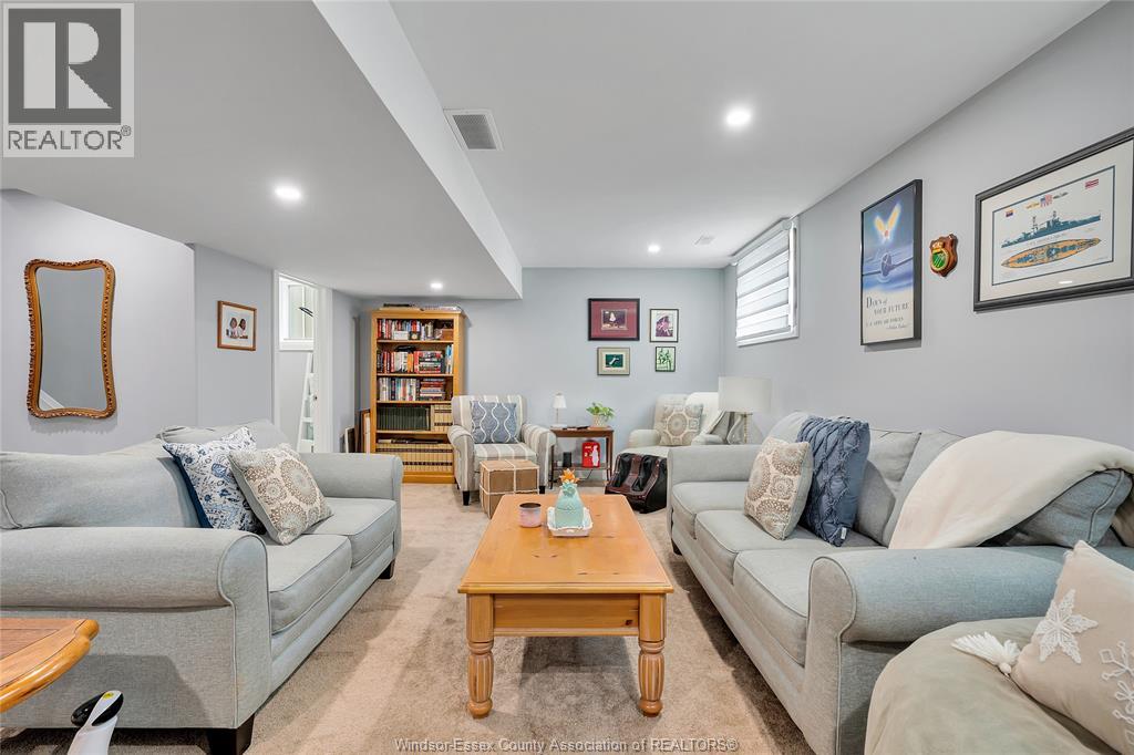 1343 CLEARWATER AVENUE - 24