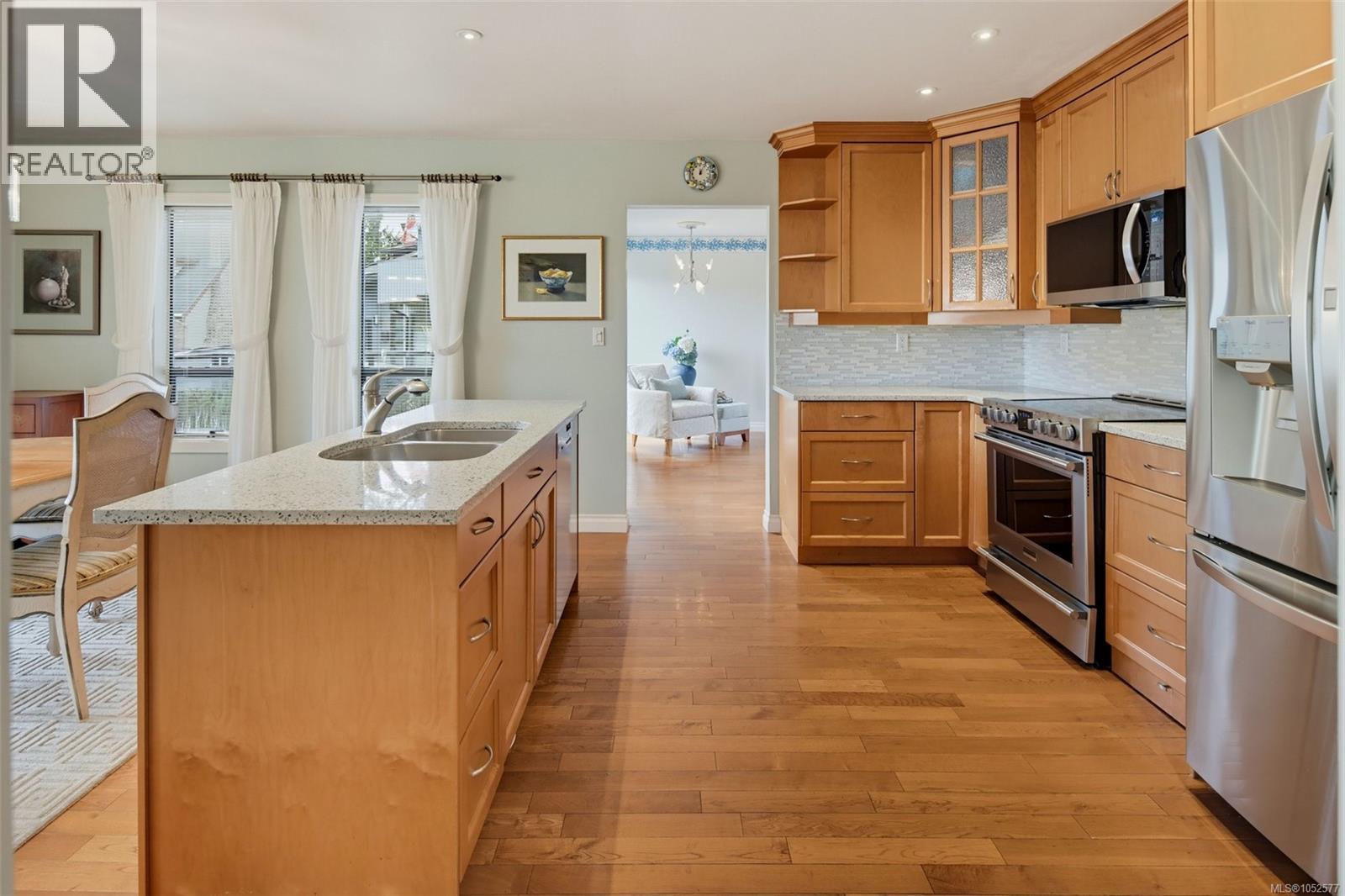  4246 Maimie Place, Saanich