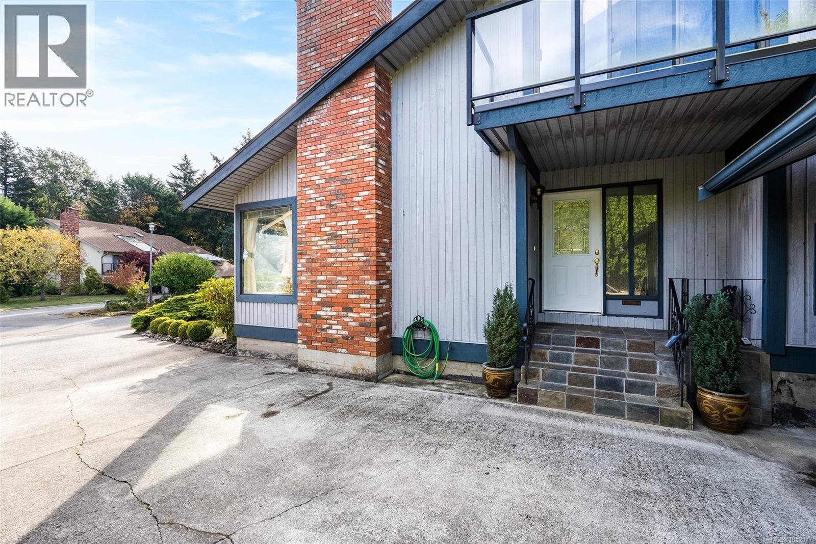 4246 Maimie Place, Saanich
