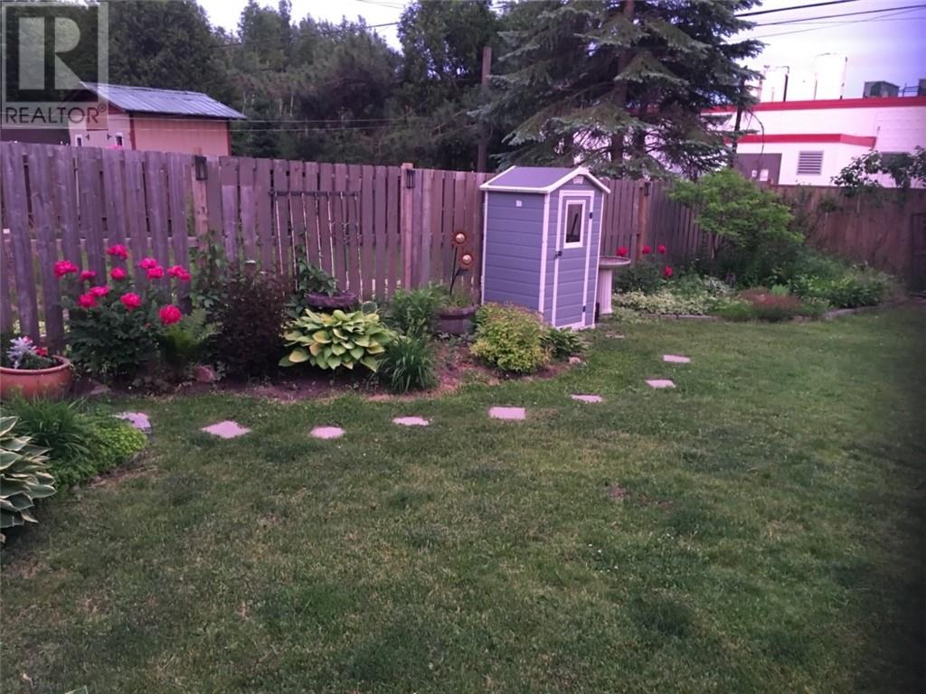 33 Elmhurst Court - 51