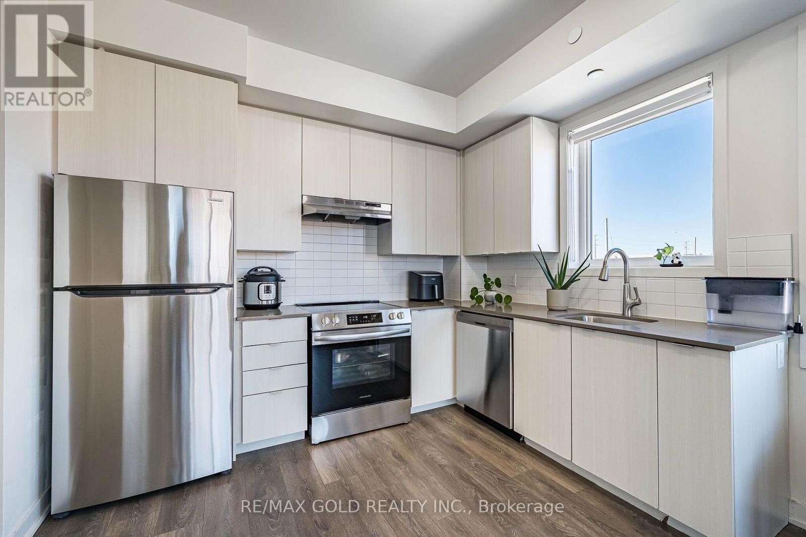 #314- 62 Sky Harbour Drive, Brampton, ON photo 14