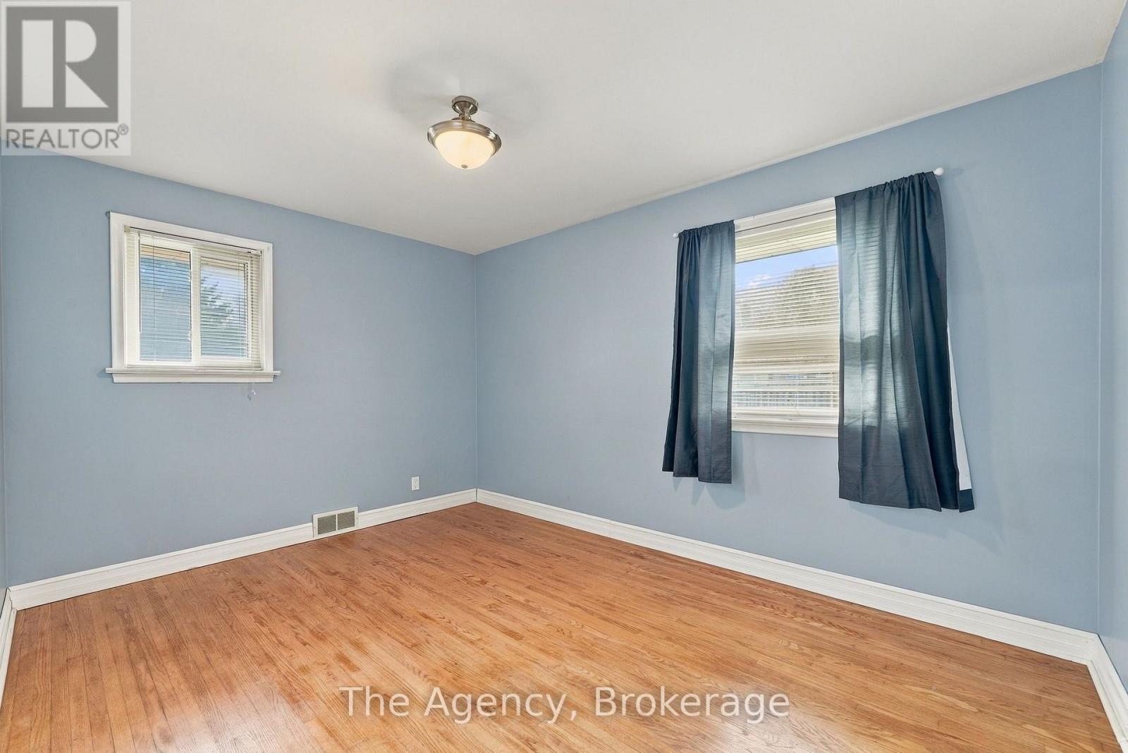 374 Nipigon Street, Oshawa, ON photo 15