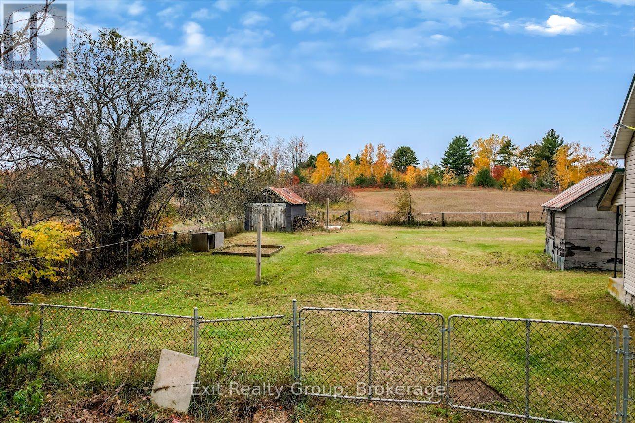 2343 Upper Flinton Road, Addington Highlands, ON photo 19