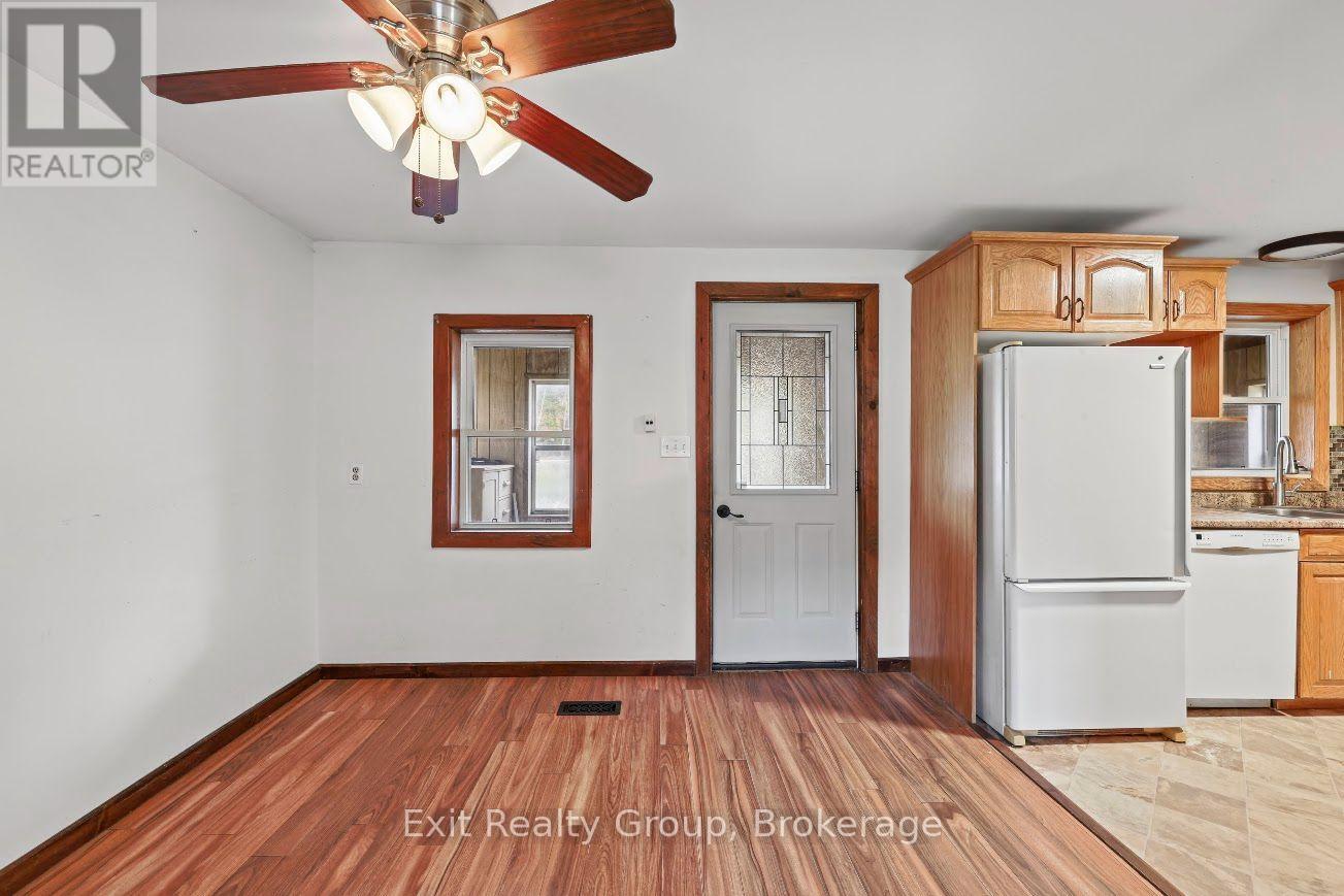 2343 Upper Flinton Road, Addington Highlands, ON photo 2