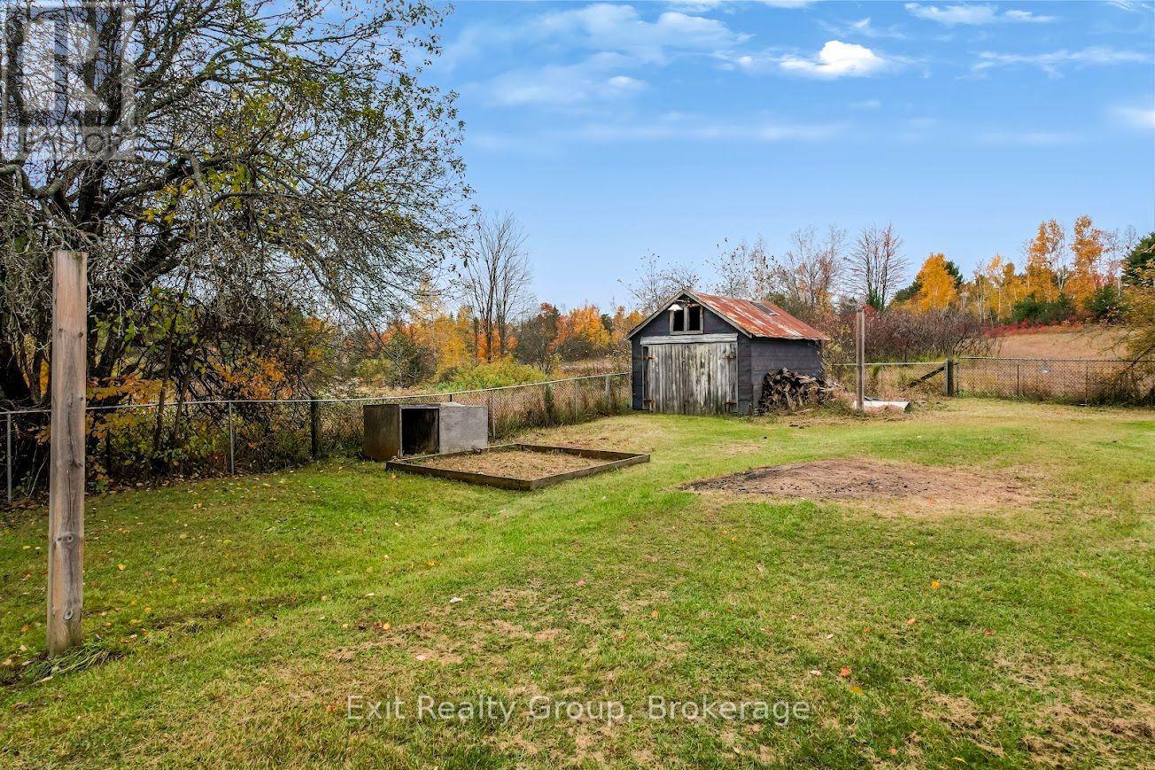 2343 Upper Flinton Road, Addington Highlands, ON photo 20