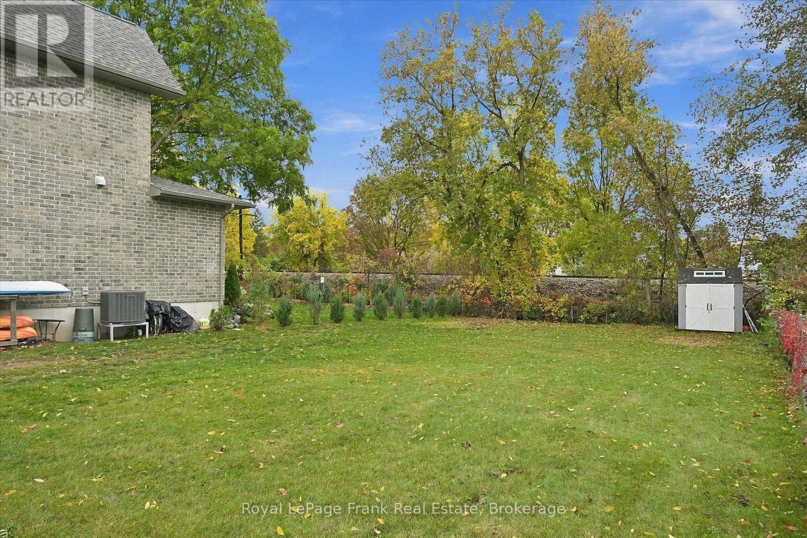 130 Maria Street, Peterborough, ON photo 34