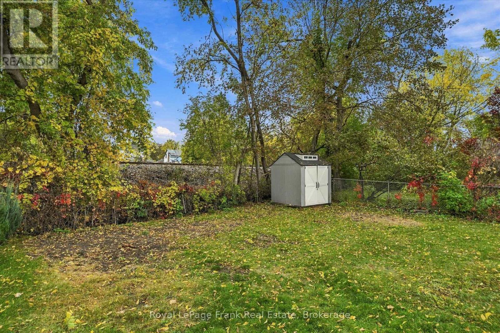 130 Maria Street, Peterborough, ON photo 36