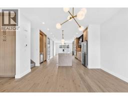 Living room - 8519 48 Avenue Nw, Calgary, AB T3B2B1 Photo 14