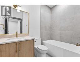 8519 48 Avenue Nw, Calgary, AB T3B2B1 Photo 46