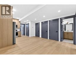 8519 48 Avenue Nw, Calgary, AB T3B2B1 Photo 42