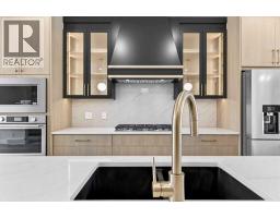 8519 48 Avenue Nw, Calgary, AB T3B2B1 Photo 20