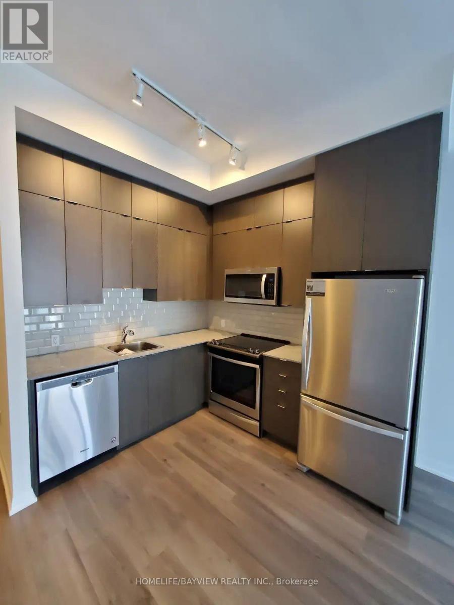 PH66 - 60 ANN O'REILLY ROAD, Toronto (Henry Farm) — photo 2