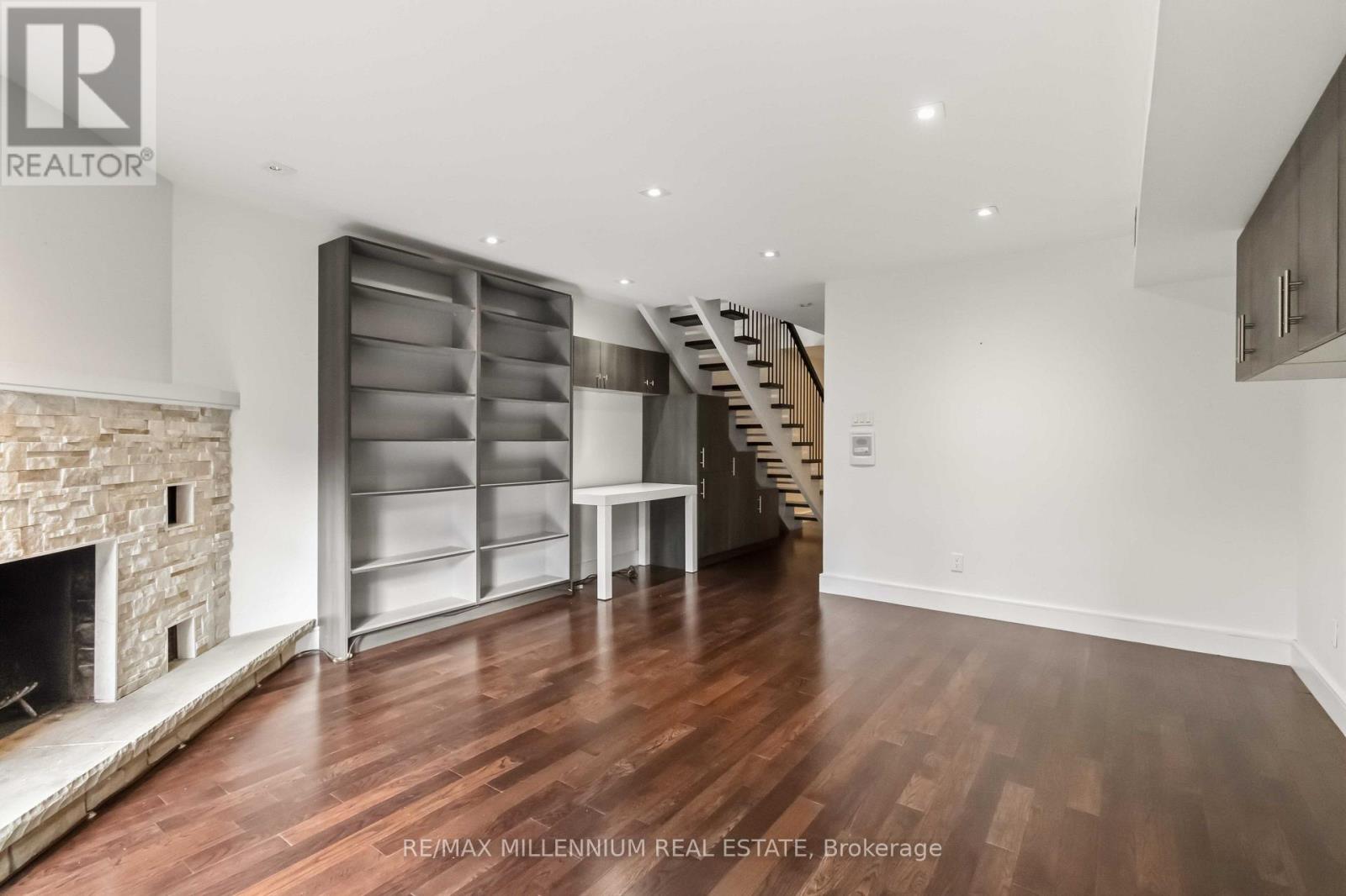 65 CASTLEFIELD AVENUE - 11