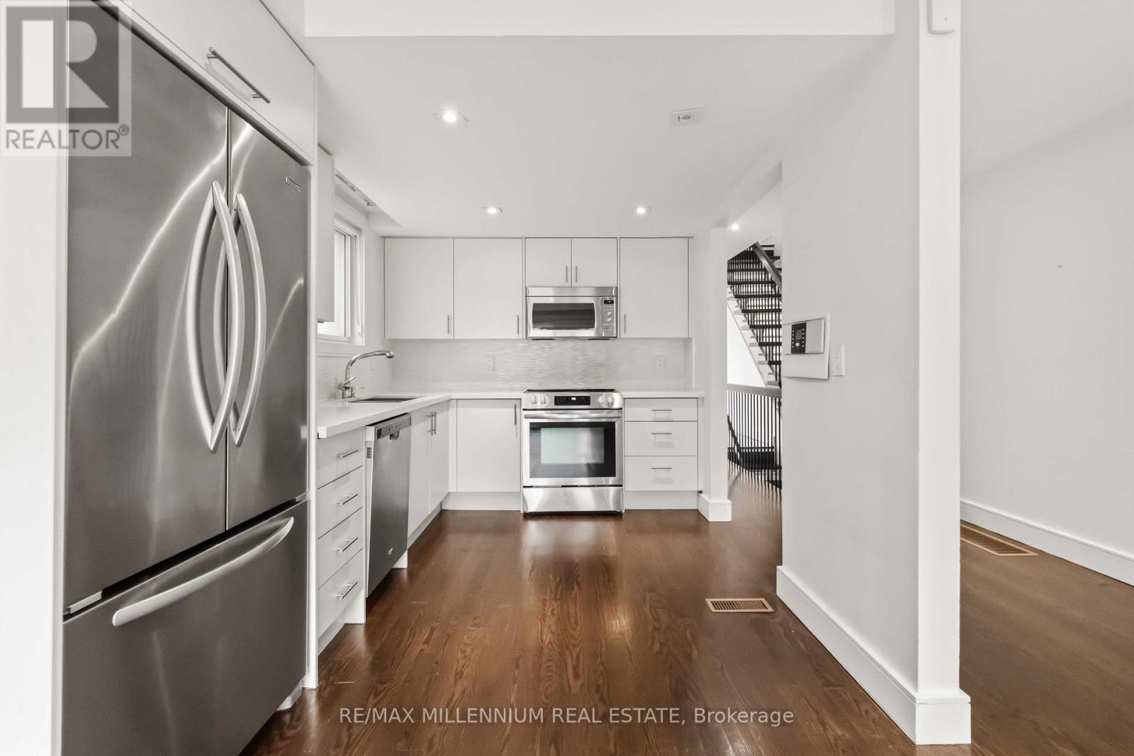 65 CASTLEFIELD AVENUE - 24