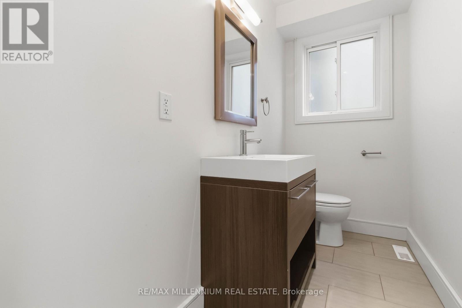 65 CASTLEFIELD AVENUE - 31