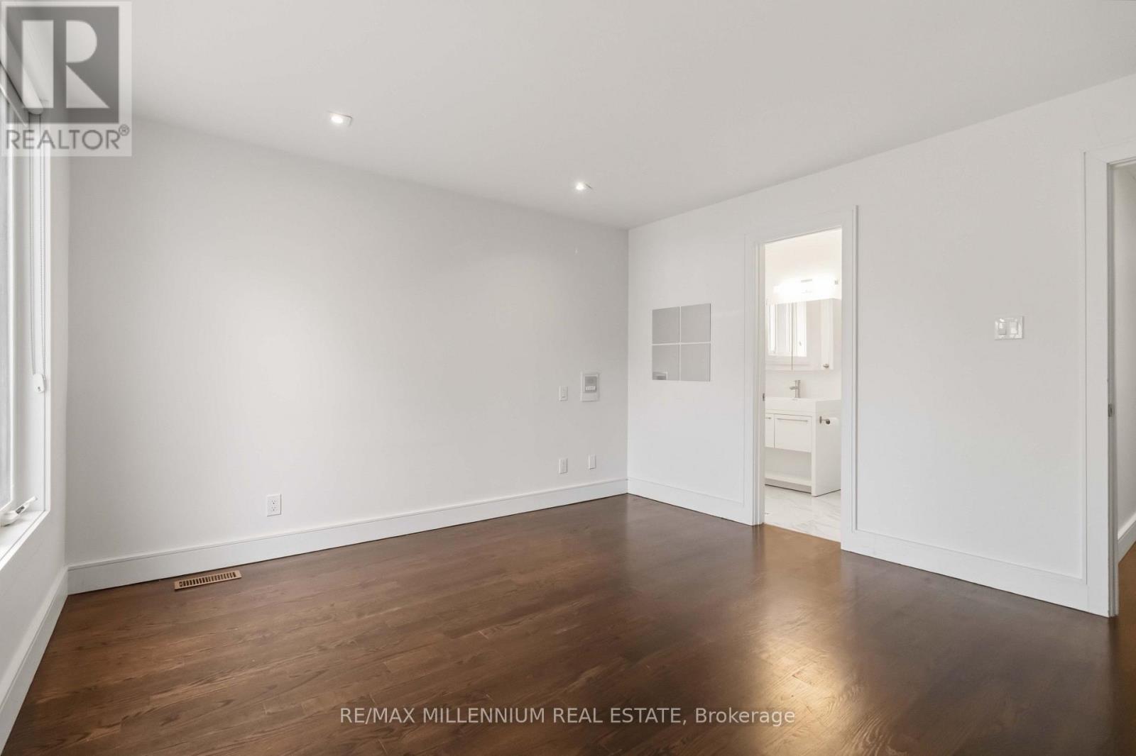 65 Castlefield Avenue, Toronto, ON photo 42