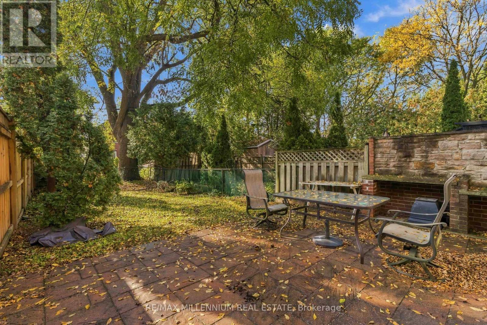 65 CASTLEFIELD AVENUE - 48