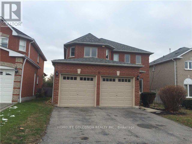 17 Hartrick Place, Whitby, ON photo 2