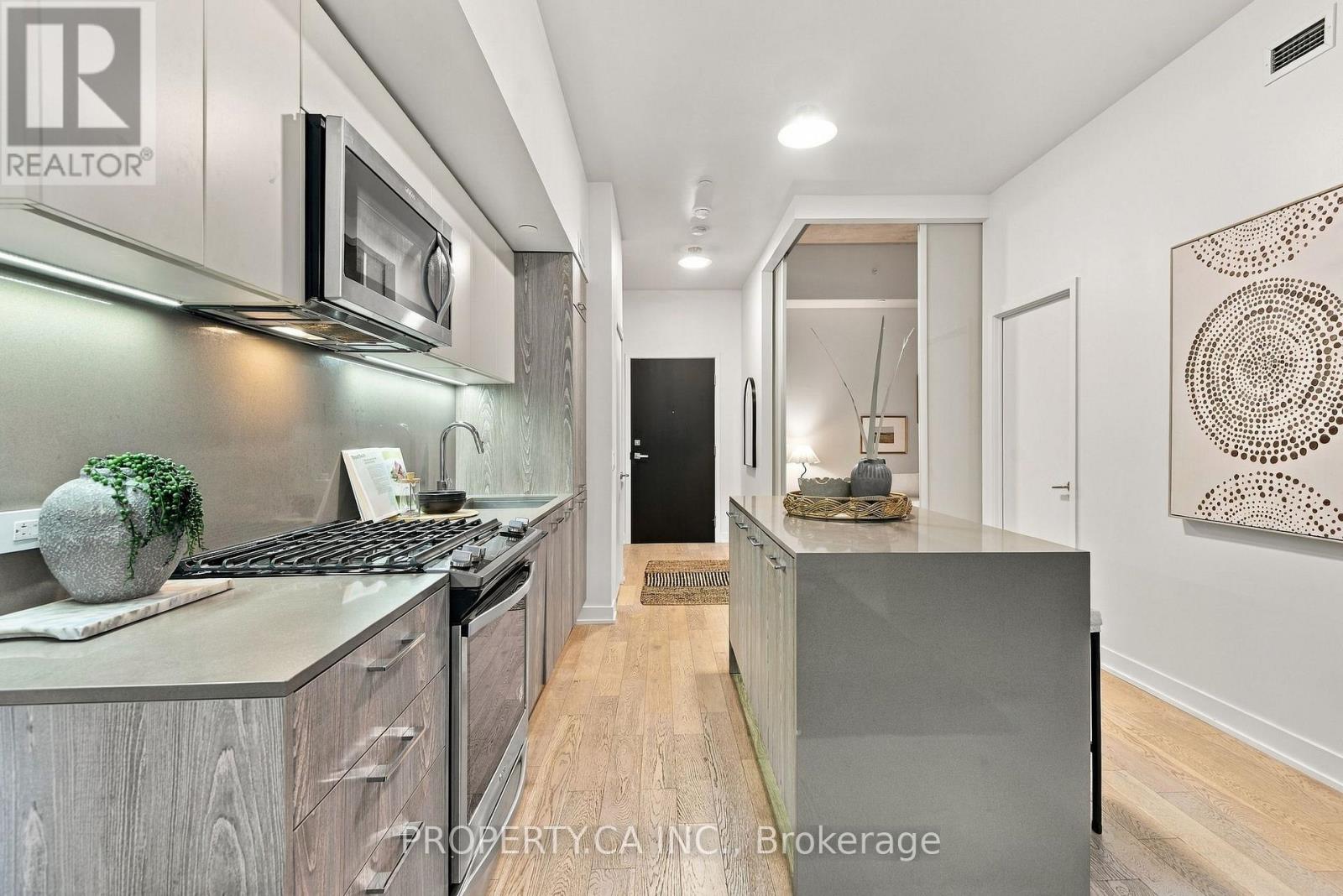 101- 630 Kingston Road, Toronto, ON photo 12