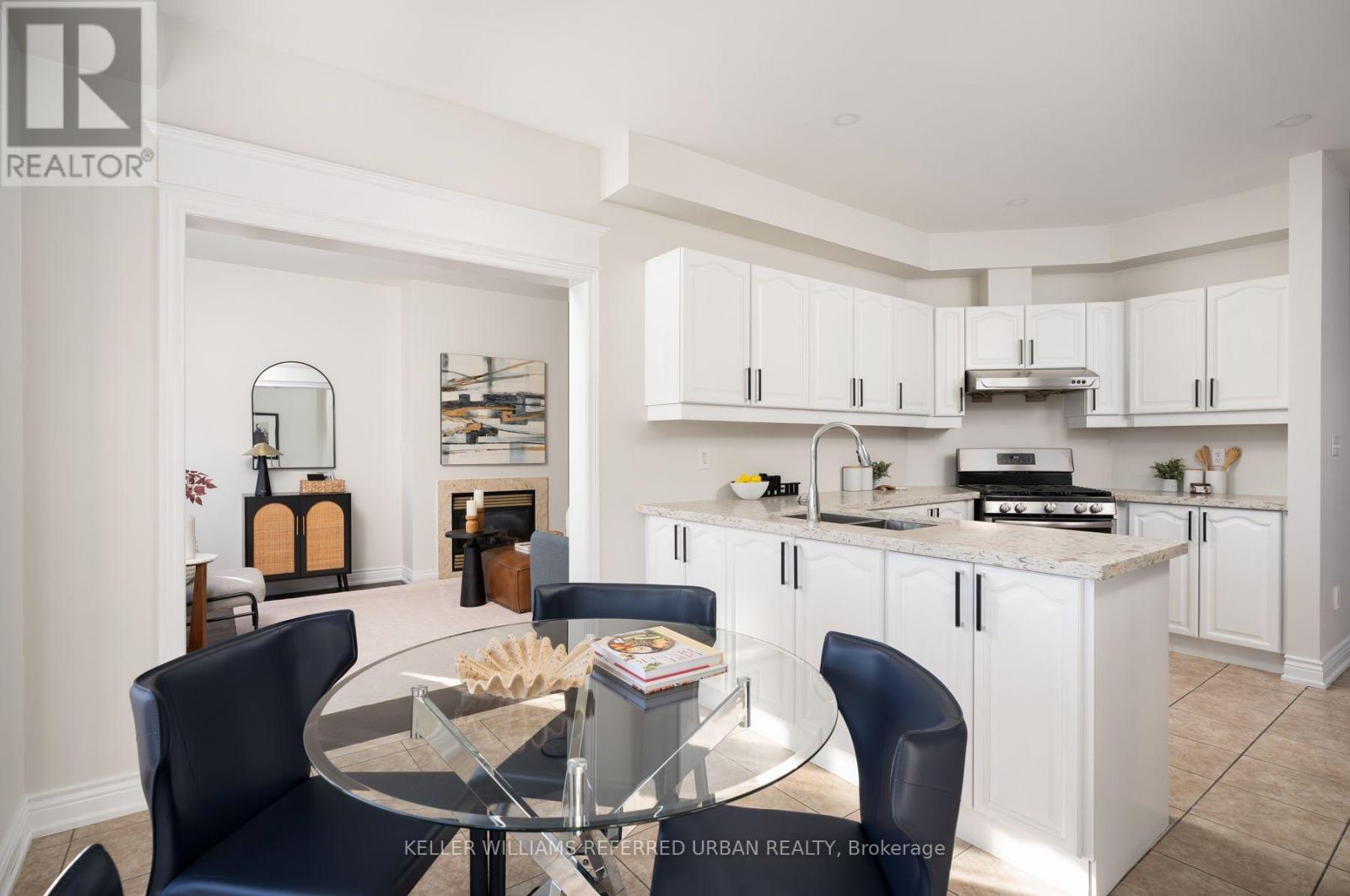 19 Kayak Crescent, Toronto, ON photo 11