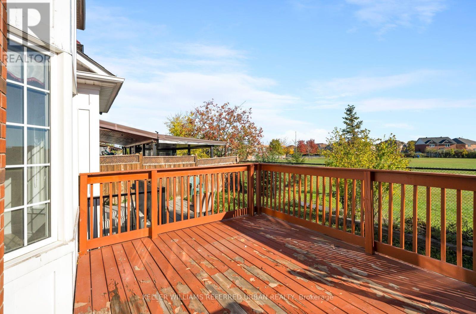 19 Kayak Crescent, Toronto, ON photo 32