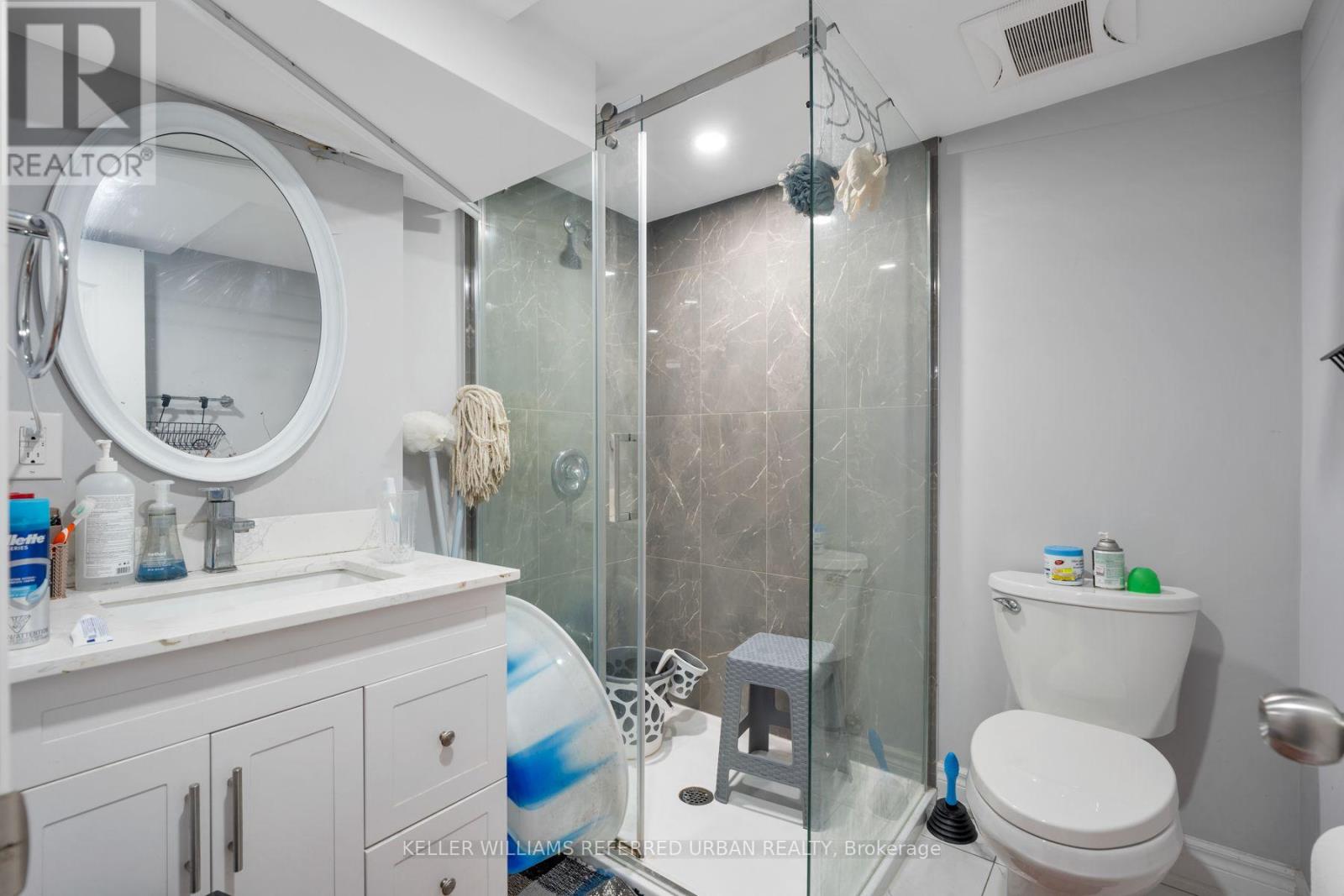 19 Kayak Crescent, Toronto, ON photo 39